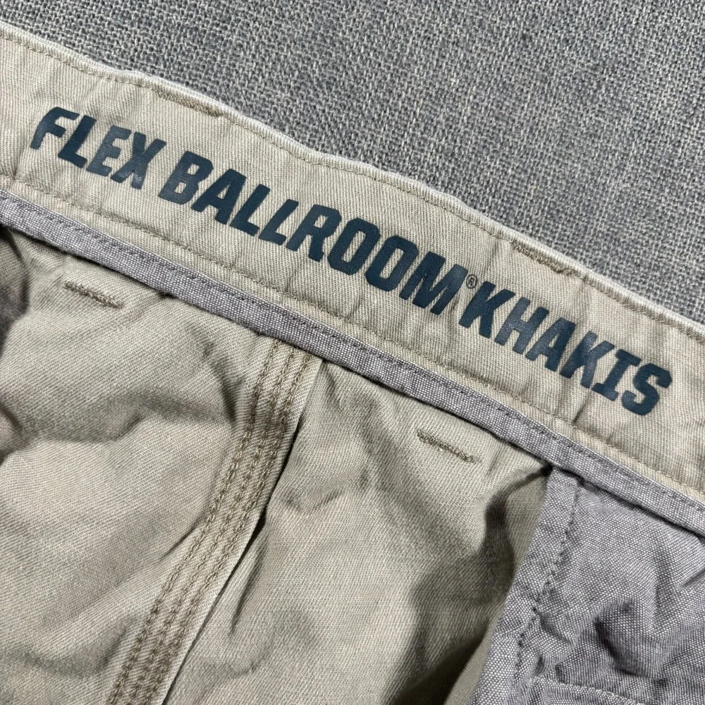 Duluth Trading Co Flex Ballroom Khakis Men 42x28 (Fits 42x25) Tan‎ Relaxed Fit